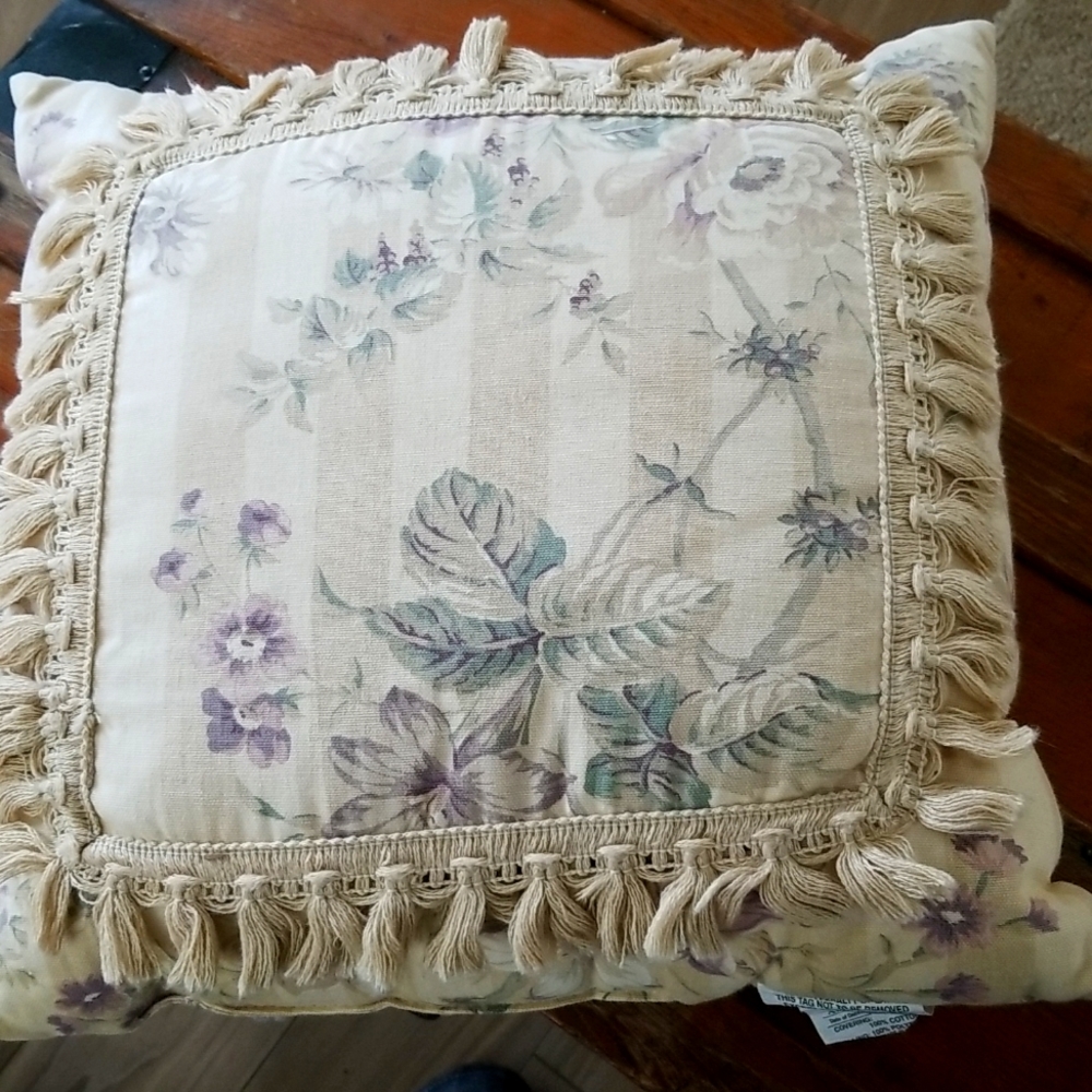 Vintage American Dawn Inc Floral Trimmed Accent Pillow